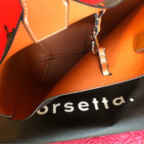 BORSETTA - Cholet Napa leather bucket bag. NW/OT! Internal phone slot. BEAUTIFUL - Picture 6 of 16